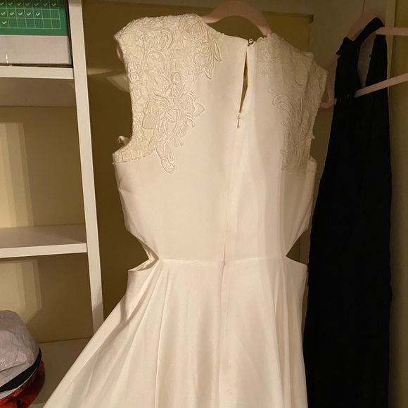 Ted Baker cut out Lace MIDI Dress - Picture 1 of 5